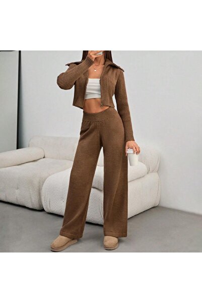 ÖZKURTOĞLU COLLECTİON Set de tricotaje maro cu guler răsucit și fermoar