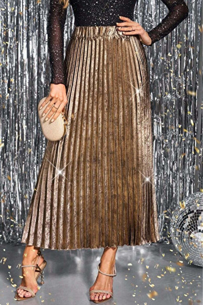 StreetWear Outlet Women's Pleated High-Waist Skirt