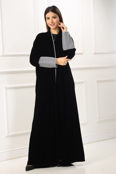 ZAHRA Winter abaya woven from soft velvet - warmth and elegance