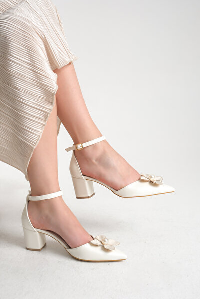 FOLLOWIN Grace Pearl Detailed Pointed Toe Thick Heeled Bridal Shoes - 6 cm