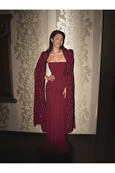 berlanty Luxurious burgundy evening gown with a draped design and embroidered cape sleeves