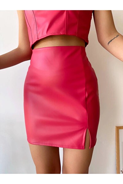 YMYWEAR Single Slit Back Zipper Leather Skirt Fuchsia S24475