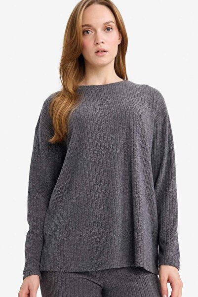 DeFacto Regular Fit Crew Neck Long Sleeve T-Shirt E9903Ax25Wn