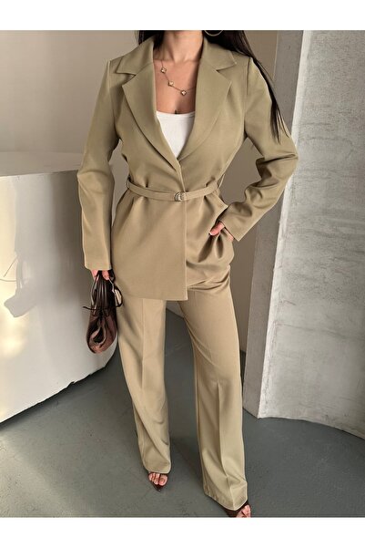 Moda İkra Blazer Jacket Wide-Leg Pants Suit and Tied at the Waist with a Thin Belt in the Color,