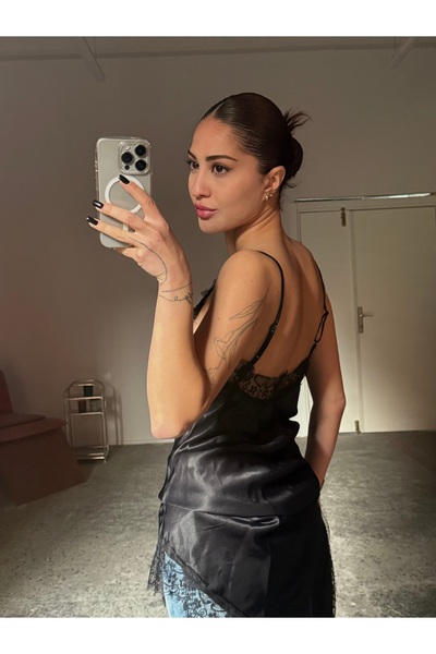 Gallogi Saten, Dantelli Askıları Ayarlanabilir, Asimetlik Atlet (içlik)