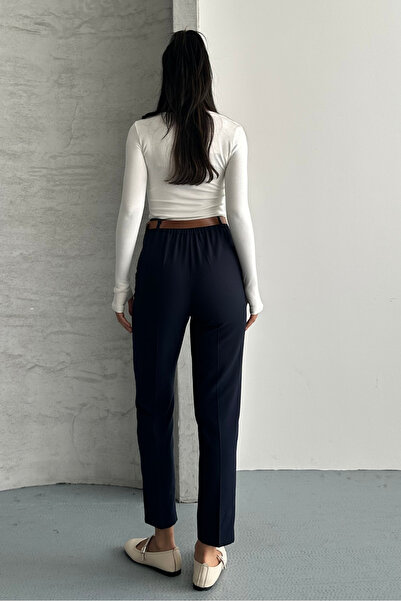 macharel jeans Women's Skinny Leg Pleated Belted Fabric Cigarette Pants