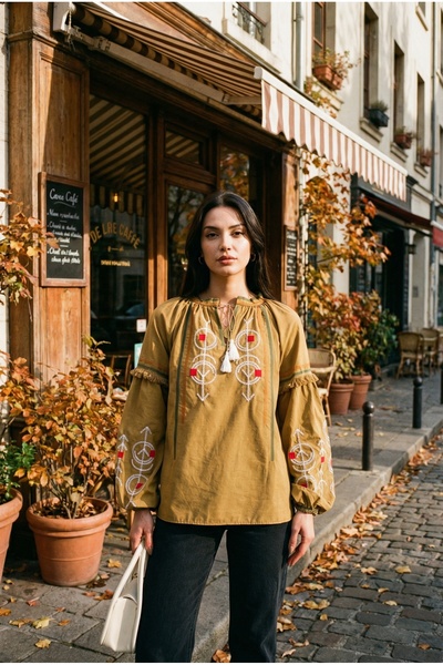 FEMELLE Tassel Embroidered Balloon Sleeve Cotton Vintage Blouse