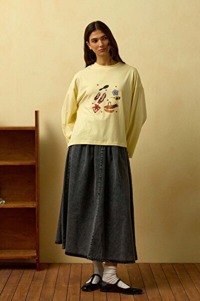 Ceylan Otantik Butter Yellow Basket Printed Basic Body & Anthracite Denim Single Button Skirt Set