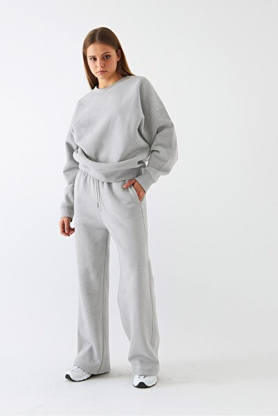 The Champ Clothing Unisex Oversized Tracksuit Set Basic Gray Melange – Crew Neck, Wide Legs, 3 Thread Fleece-Lined Fleece