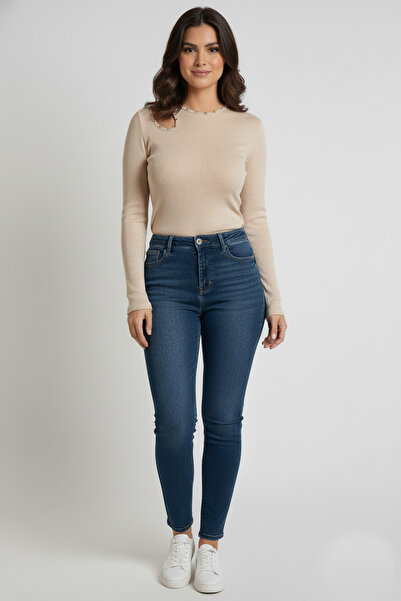 evolise Crew Neck Cut Out Stoned Corded Fabric Ribbed Knit Blouse - Cream