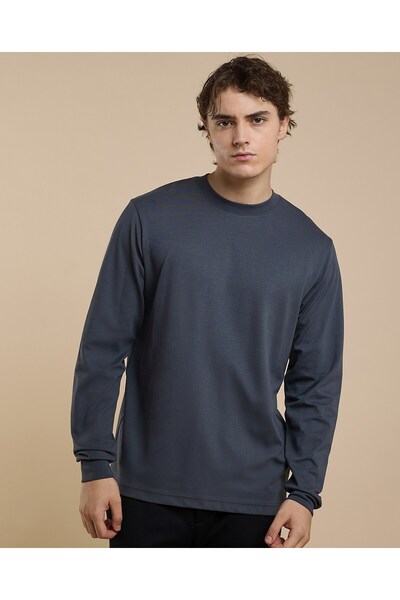 R&B Solid T-Shirt With Crew Neck And Long Sleeves