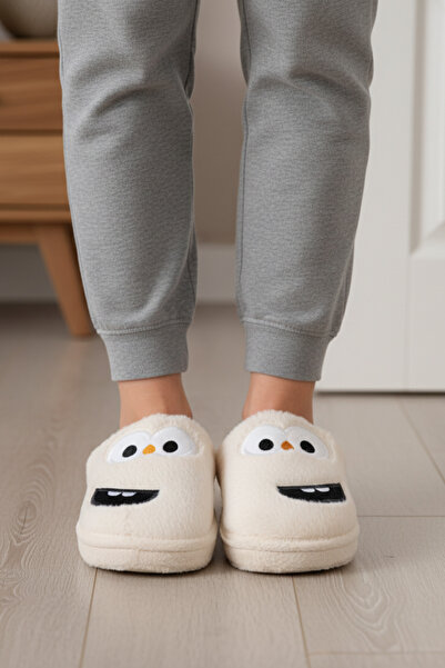 Ekonomik Ayakkabı Women's Beige Smiling Face Plush Slippers House Slippers – ...