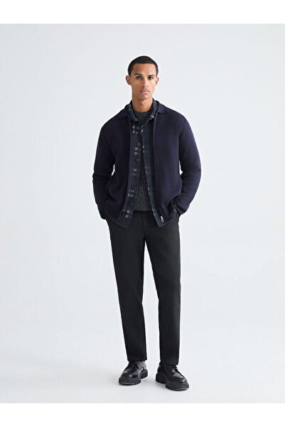 LC Waikiki Esvab • Modern & Distinctive Standard Fit Dobby Men's Trousers