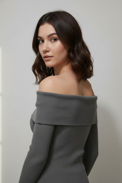 evolise Women's Madonna Collar Fleece-Lined Gray Blouse