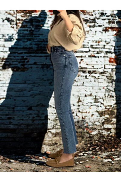 BEES JEANS Julia Women's Light Blue Indigo Ultra High Waist Straight Jeans