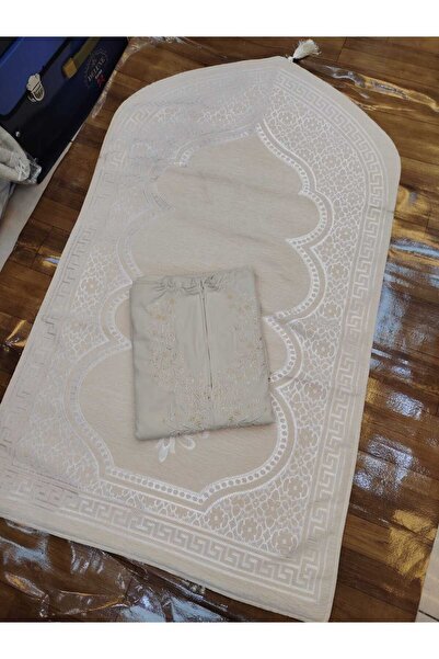 Genrice Prayer rug with sheet