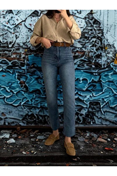 BEES JEANS Julia Women's Light Blue Indigo Ultra High Waist Straight Jeans