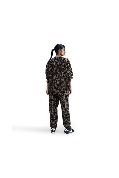 Nike Women's Sweatshirt Sweatshirts W Nsw Phnx Flc Os Aop Crew Leopard Print Loose Fit Sweatshirt