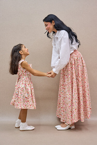 KÜÇÜĞÜM BUTİK Powder Mini Floral Flared Skirt and Girl's Gilet Mother-Daughter Combination (Sold as a Single Item)