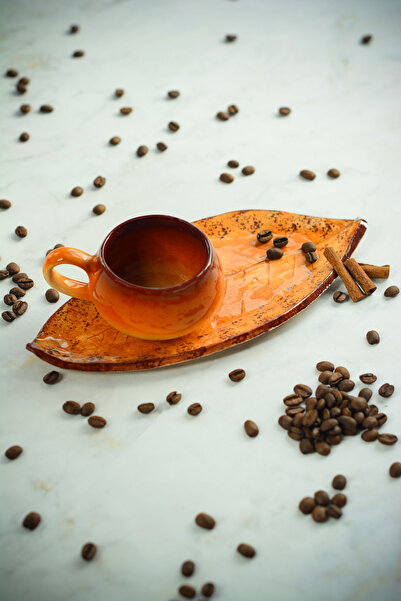 Narçiçeği Takı ve Hediyelik Eşya طقم فناجين شاي وقهوة مصنوع يدويًا بتصميم أور...