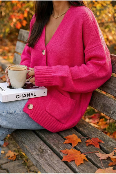 FEMELLE Fuchsia Double Pocket Buttoned Off Shoulder Standard Size Oversized Knitwear Cardigan