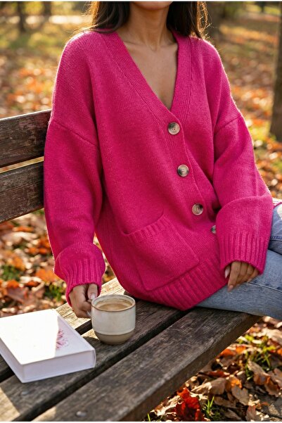 FEMELLE Fuchsia Double Pocket Buttoned Off Shoulder Standard Size Oversized Knitwear Cardigan