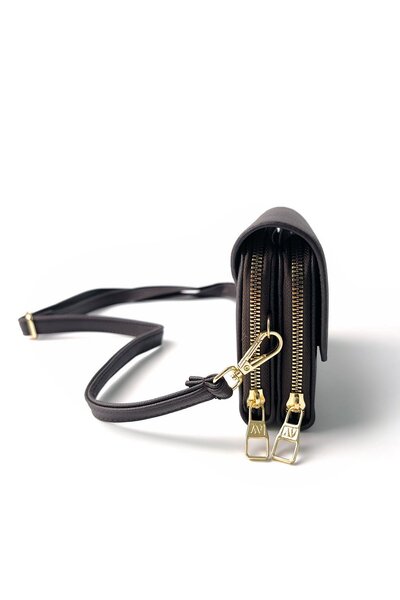 Armine 381 Women's Handbag Black