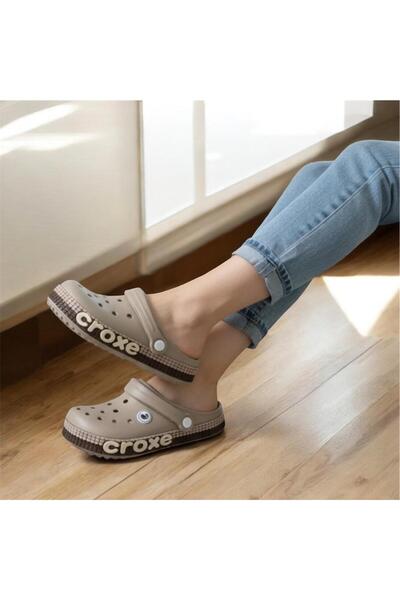 Lion Doctor, Nurse, Chef Non-Slip Sole Unisex Cross for Daily Use