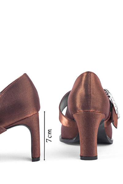 MARY Special Series Jane High Heels Designed with Luxurious Textured Fabric and Glittering Triangle Buckle
