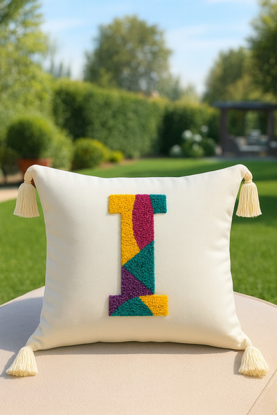 SAYMİNE Letter I Punch Throw Pillow Cover Colorful Letter Model