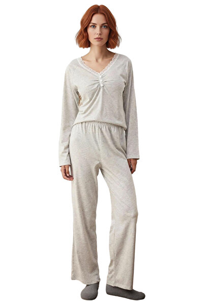 PayBuy Women's Melange Lace V-Neck Pajama Set Functional Durable Quality Comfortable Aesthetic Stylish