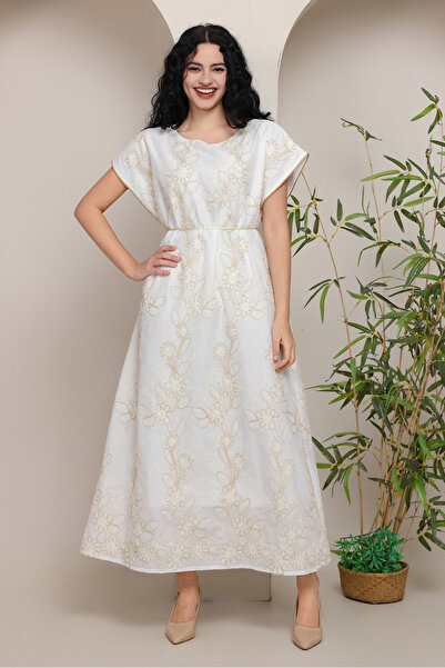 berlanty Elegant jalabiya embroidered with gold