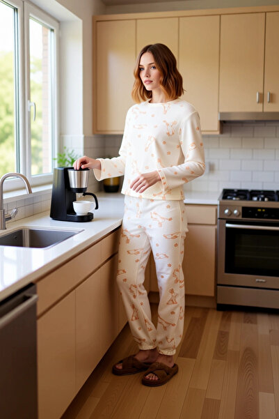 PayBuy Women's Rabbit Patterned Fleece Pajama Set Functional Durable Quality Comfortable Aesthetic Stylish