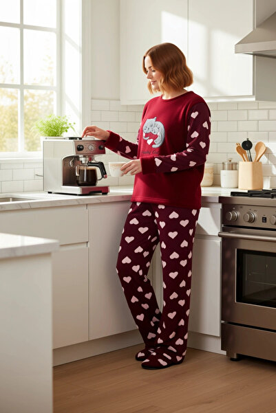 PayBuy Women's Red Heart Patterned Fleece Pajama Set and Sleep Headband Functional Durable Aesthetic