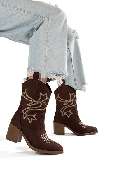 Modabuymus Γυναικείες μπότες Western Cowboy με κέντημα σε χρώμα καφέ πικρό καφέ Bazal