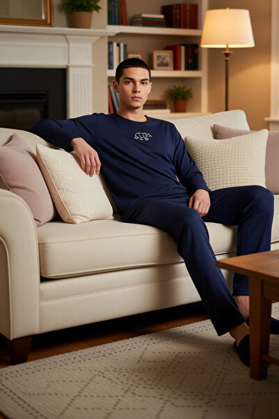 PayBuy Men's Embroidered Crew Neck Long Sleeve Pajama Set Functional Durable Quality Modern