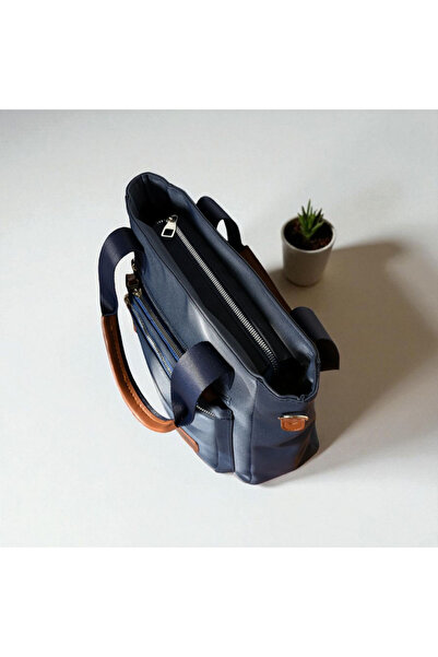 wikidayss Women's Multi-Compartment Shoulder Bag