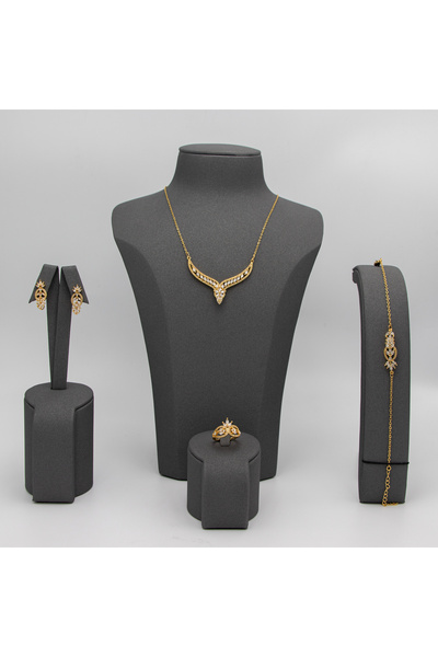 Generic Exquisite gold-plated jewelry – a regal design adorned with sparkling zircon stones