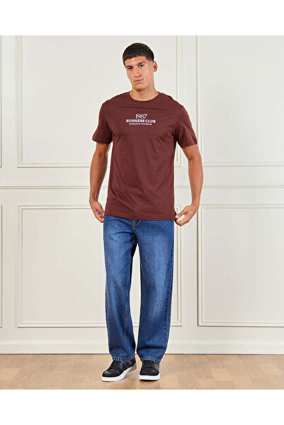 REDTAG Men Burgundy Basic Graphic T-Shirt