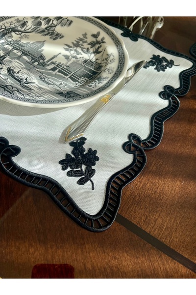 QBR Home Antique Delikişi American Service. Evalı Model (1 Piece) Black Embroidered