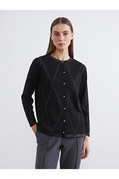 LC Waikiki كارديجان نسائي أسود بياقة دائرية ونقشة البقلاوة