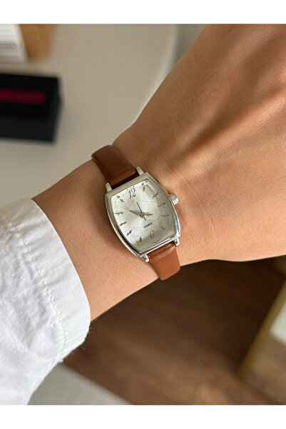 RoseandRoses Rahyes Minimal Leather Strap Women's Wristwatch