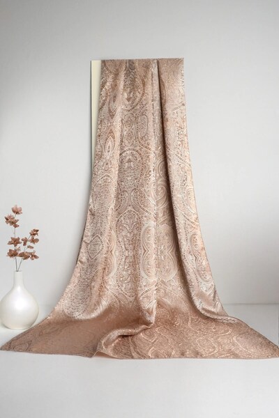 SHAWL SECRET Italian Silk Jacquard Shawl