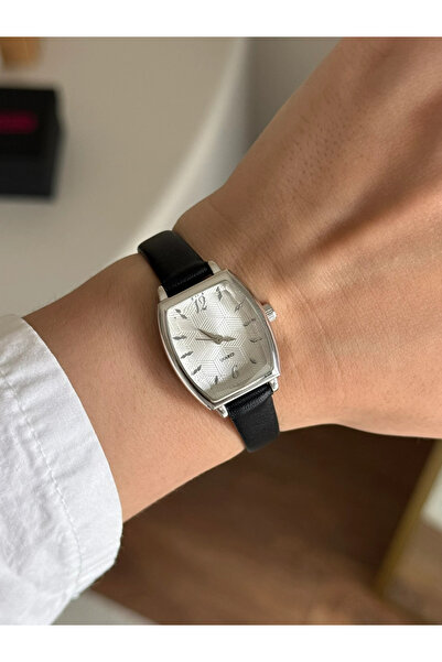 RoseandRoses Rahyes Minimal Leather Strap Women's Wristwatch