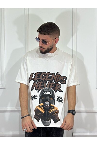 Urban Collection Men's T-shirt with Legends Never print