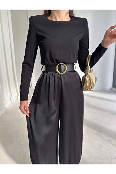 Femaura Paçası Düğmeli Kemerli Vatkalı Altı Saten Siyah Kadın Tulum