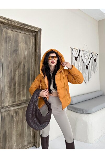 buqre's moda Hooded Crop Short Puffer Jacket