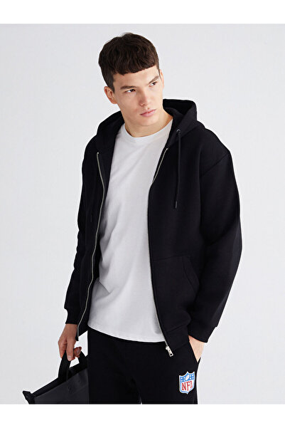 LC Waikiki Siyah Kapüşonlu Erkek Fermuarlı Sweatshirt