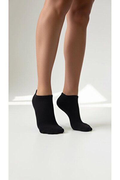 Plus Scorpion Γυναικείες κάλτσες από βαμβακερό αόρατο υλικό σετ 4 τεμαχίων – Μαύρο / Λευκό / Μικτό χρώμα – Αντιολισθητικές με σιλικόνη, ιδιότητας εξασφάλισης από τον ιδρώτα