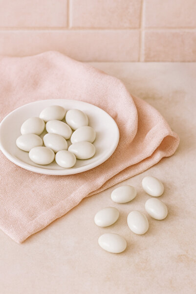 belchocolate Beyaz Badem Draje - 250 Gr